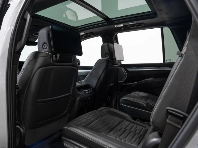 2025 Cadillac Escalade V-Series