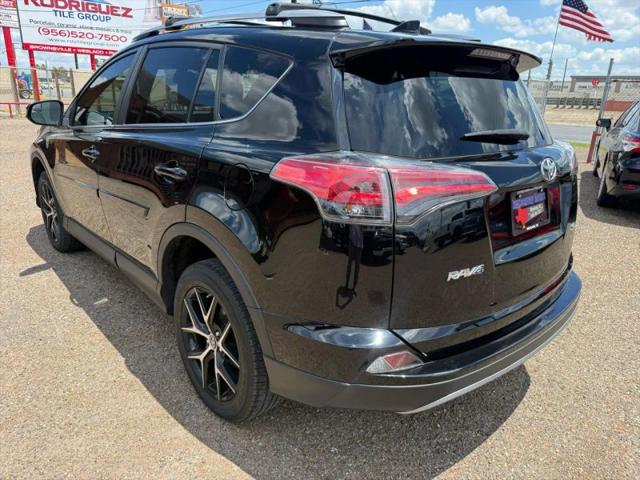 2017 Toyota RAV4 SE