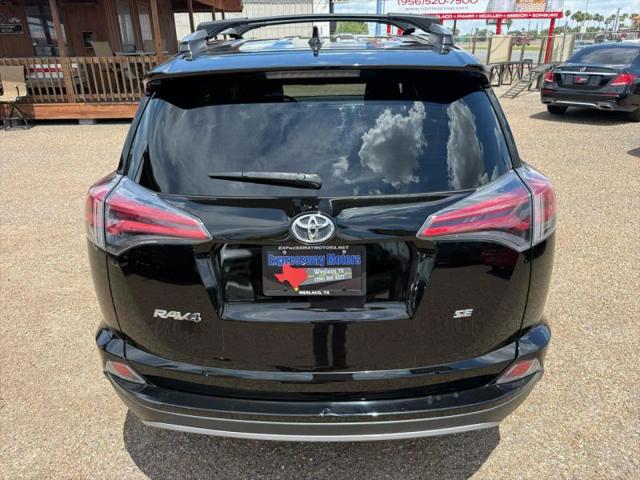 2017 Toyota RAV4 SE