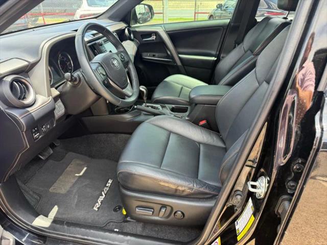 2017 Toyota RAV4 SE