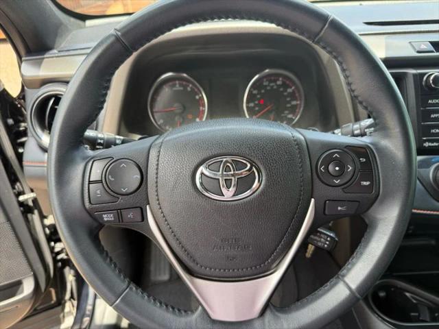 2017 Toyota RAV4 SE