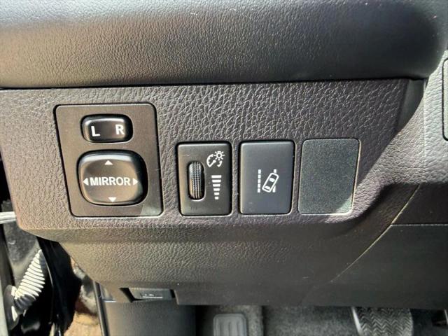 2017 Toyota RAV4 SE