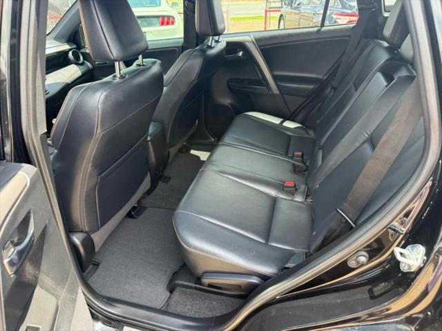 2017 Toyota RAV4 SE