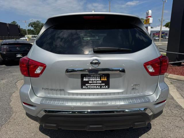 2020 Nissan Pathfinder SL 4WD