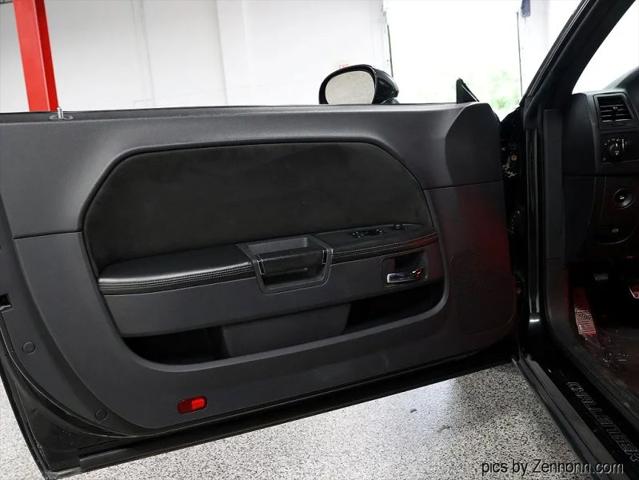 2009 Dodge Challenger SRT8