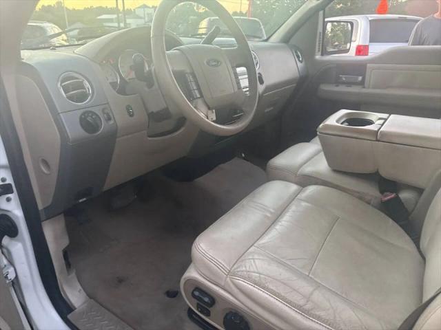 2004 Ford F-150 Lariat