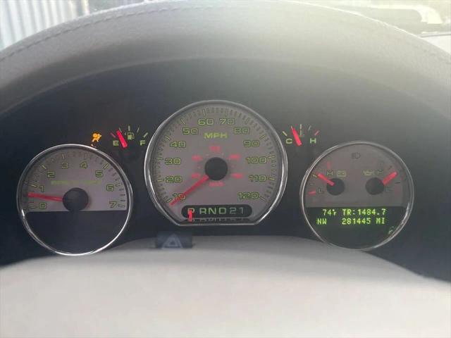 2004 Ford F-150 Lariat