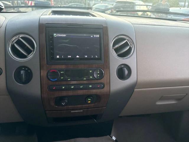 2004 Ford F-150 Lariat