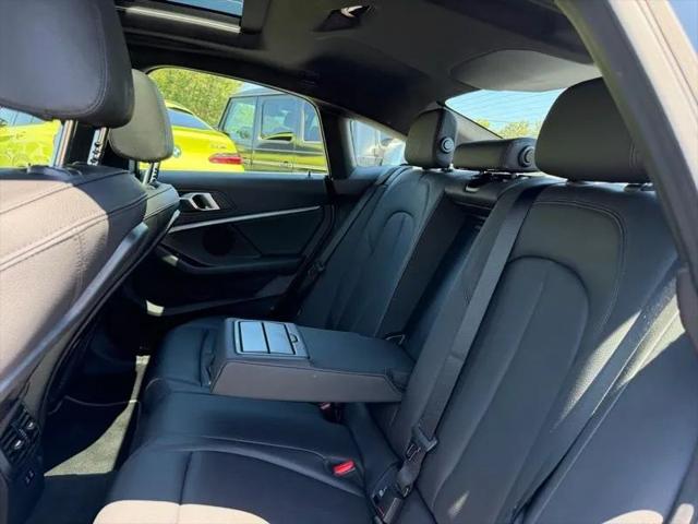 2022 BMW Coupe i sDrive