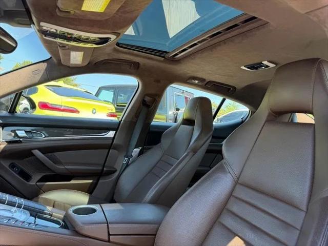 2015 Porsche Panamera GTS