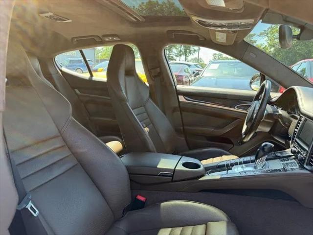 2015 Porsche Panamera GTS