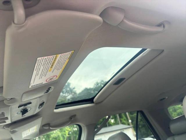 2005 Cadillac SRX V6