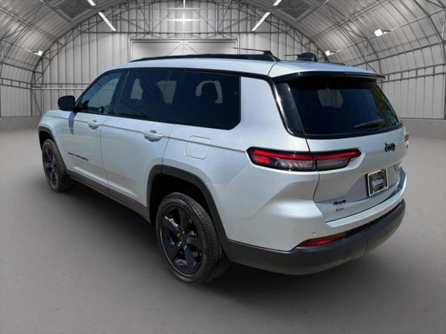 2023 Jeep Grand Cherokee L Altitude 4x4