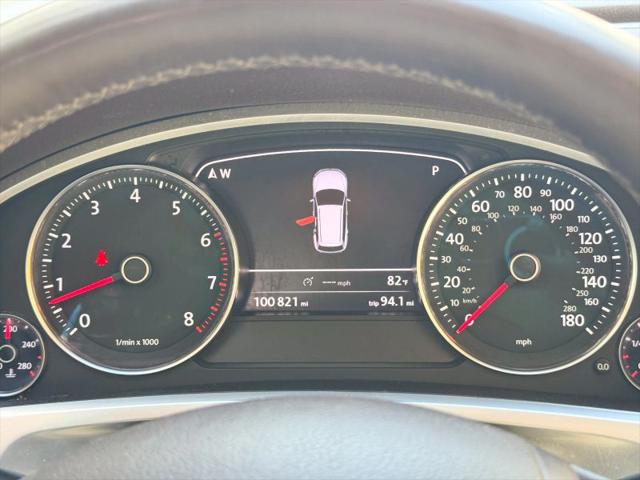 2011 Volkswagen Touareg VR6 Executive