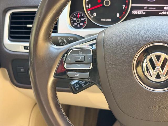 2011 Volkswagen Touareg VR6 Executive