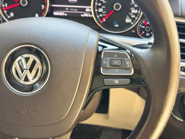 2011 Volkswagen Touareg VR6 Executive