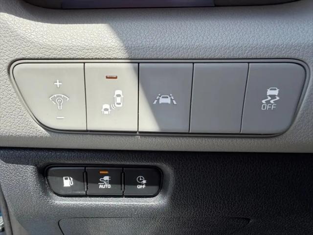 2022 Kia Niro Plug-In Hybrid LXS
