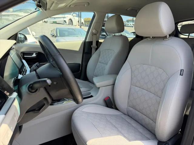 2022 Kia Niro Plug-In Hybrid LXS
