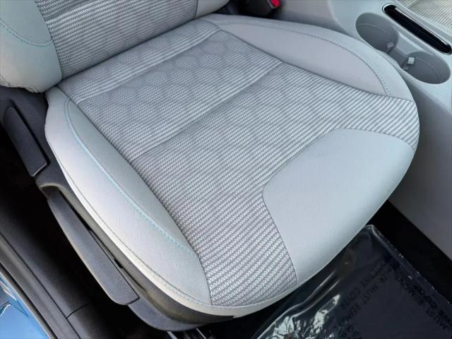 2022 Kia Niro Plug-In Hybrid LXS