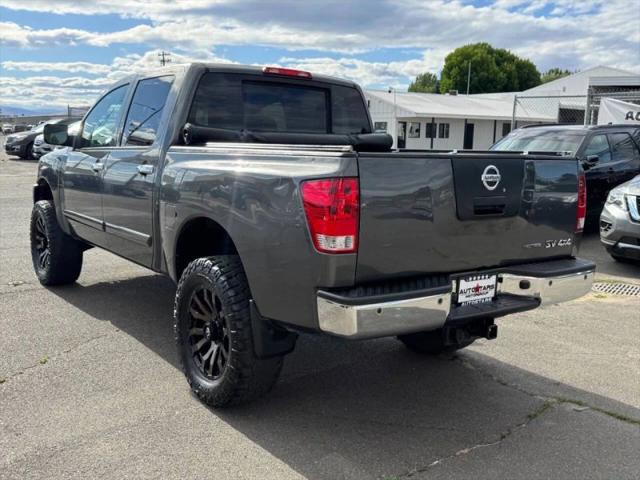 2012 Nissan Titan SV
