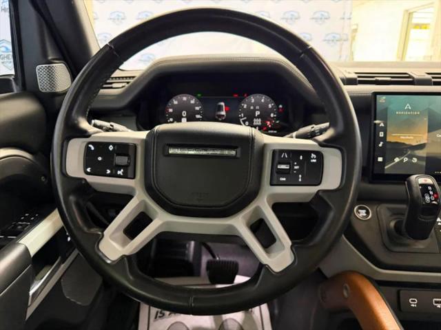 2023 Land Rover Defender 130 X-Dynamic SE