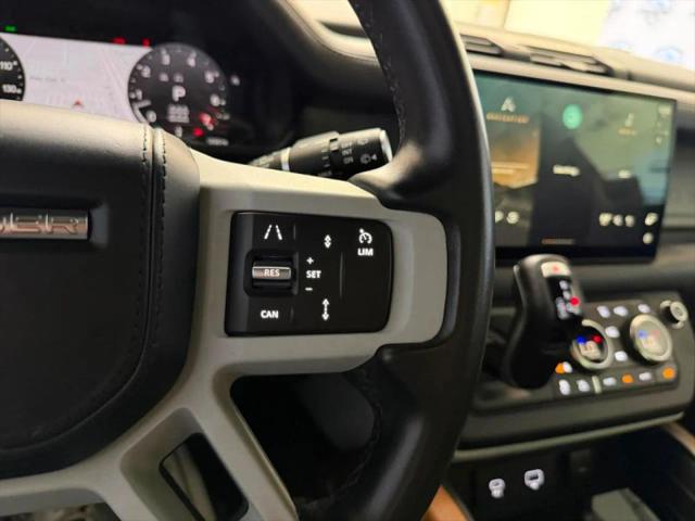2023 Land Rover Defender 130 X-Dynamic SE