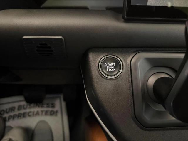 2023 Land Rover Defender 130 X-Dynamic SE