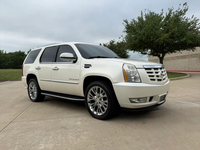 2008 Cadillac Escalade Standard