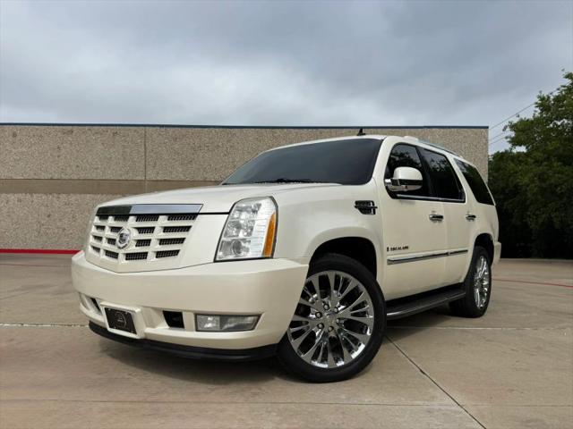 2008 Cadillac Escalade Standard
