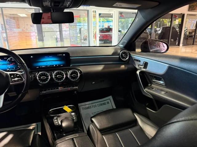2021 Mercedes-Benz A 220 4MATIC