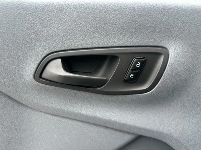 2019 Ford Transit Medium Roof w/Sliding Side Door w/LWB
