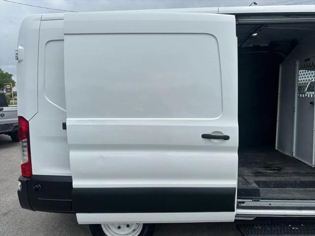 2019 Ford Transit Medium Roof w/Sliding Side Door w/LWB