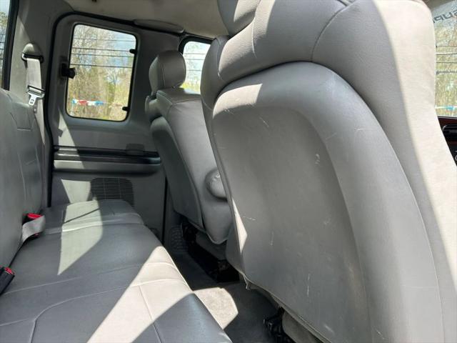 2006 Ford F-350 Lariat
