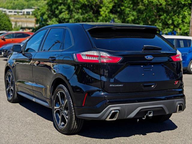 2020 Ford Edge ST