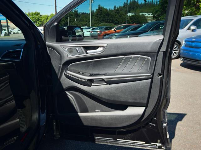 2020 Ford Edge ST