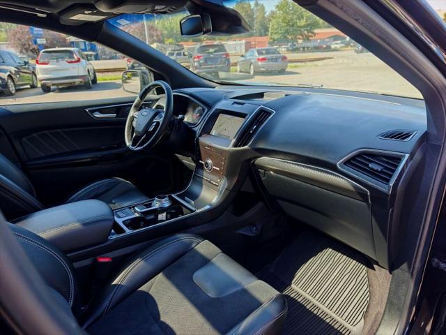 2020 Ford Edge ST