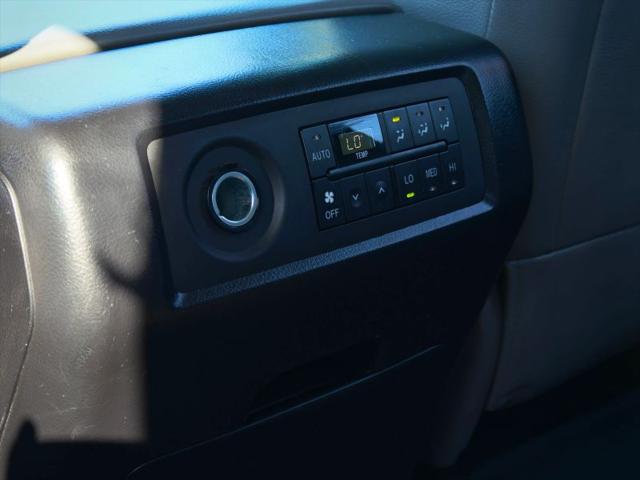 2014 Toyota Sequoia Limited 5.7L V8