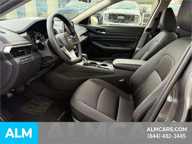 2025 Nissan Altima SV FWD