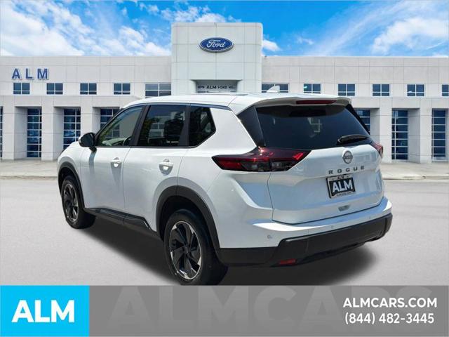 2025 Nissan Rogue SV FWD