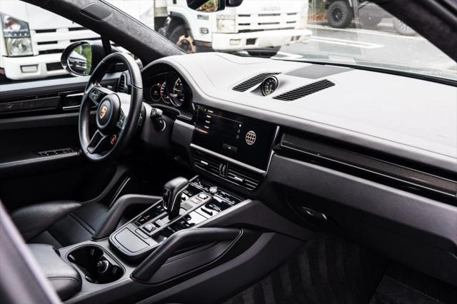 2022 Porsche Cayenne Turbo GT