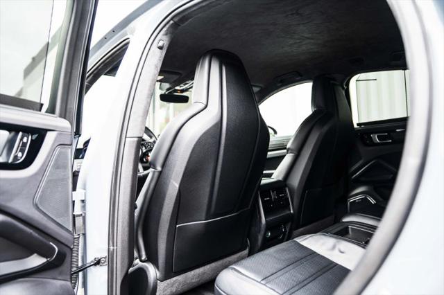 2022 Porsche Cayenne Turbo GT