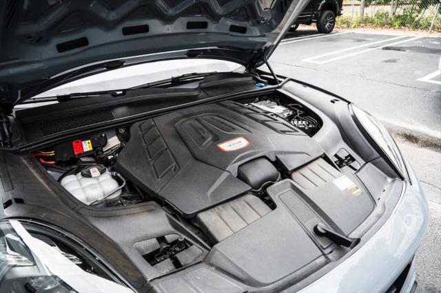 2022 Porsche Cayenne Turbo GT