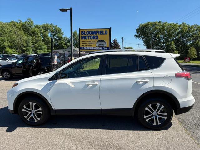 2017 Toyota RAV4 LE