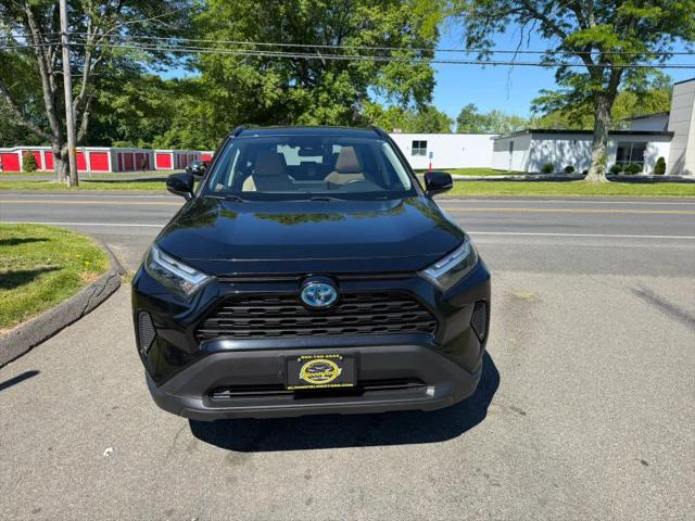 2022 Toyota RAV4 Hybrid XLE