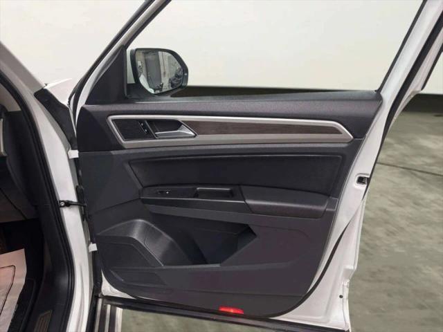 2019 Volkswagen Atlas 3.6L V6 SEL R-Line