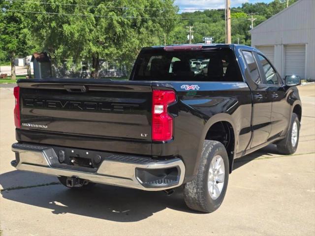 2020 Chevrolet Silverado 1500 4WD Double Cab Standard Bed Custom