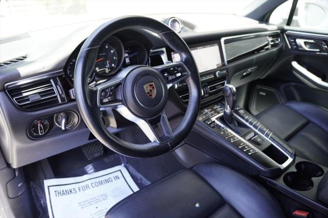 2020 Porsche Macan Base