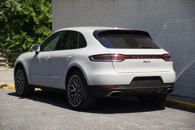 2020 Porsche Macan Base