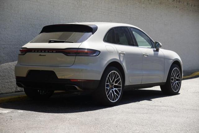 2020 Porsche Macan Base