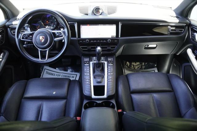 2020 Porsche Macan Base